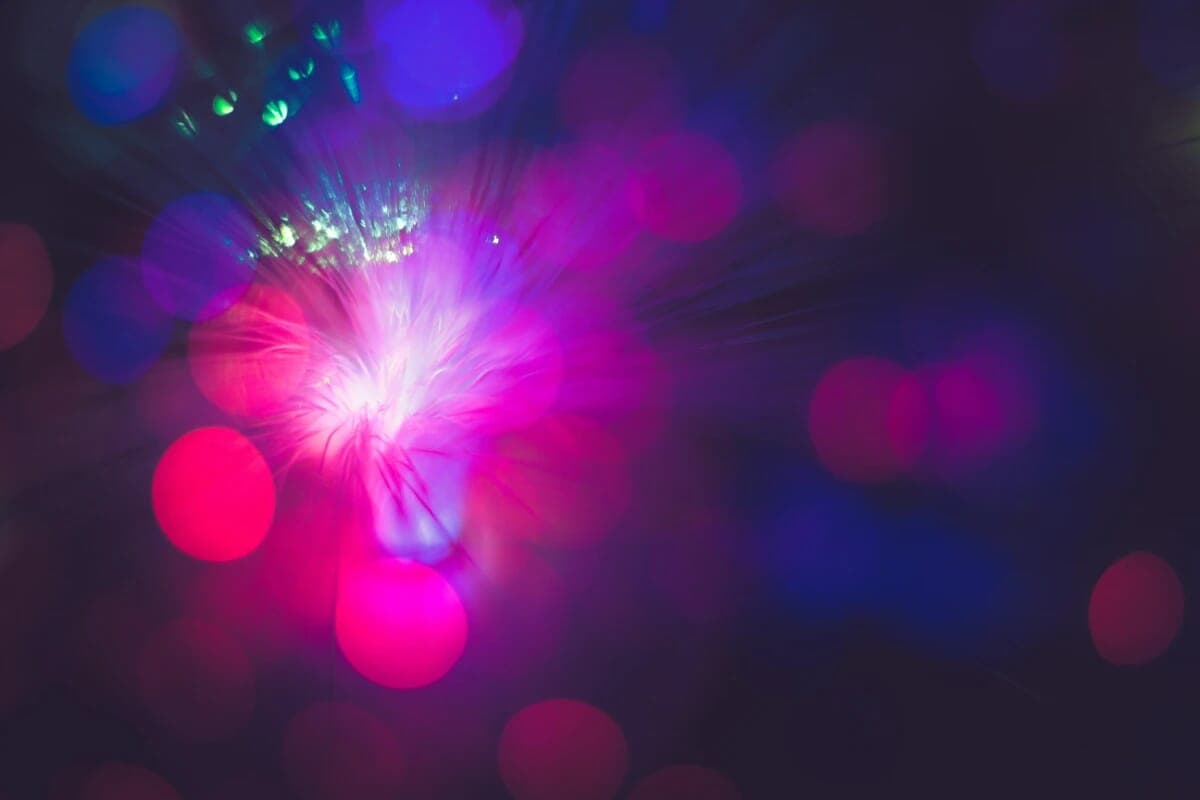 Light Peek